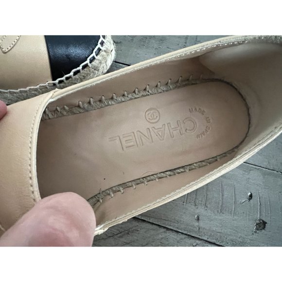 CHANEL Beige and Black Espadrilles - Picture 7 of 11